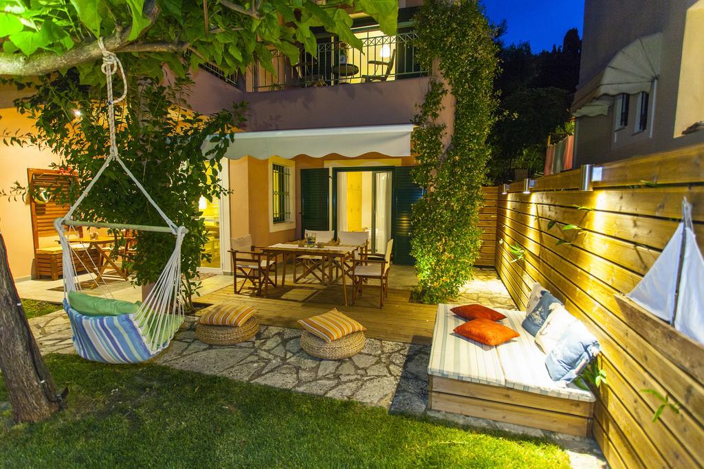 Apartment in Villa Rosebud Nikiana Bagian luar foto